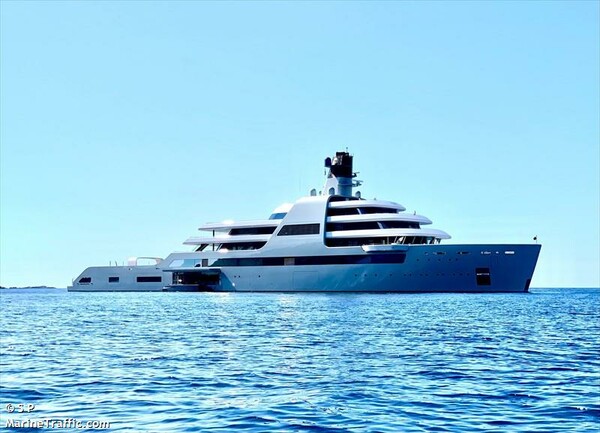 Superyachts tracked: Abramovich’s boat heads east after sanctions