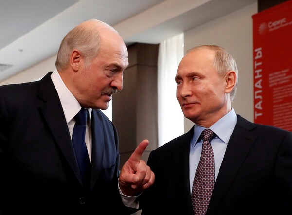Πούτιν και Λουκασένκο θα "αλληλοστηριχθούν" στις δυτικές κυρώσεις