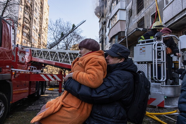 Μπαράζ εκρήξεων στο Κίεβο: Στο στόχαστρο κατοικημένη περιοχή - Απαγόρευση κυκλοφορίας 35 ωρών 
