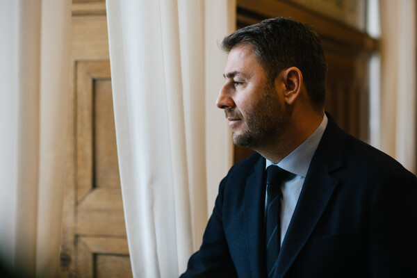 Nίκος Ανδρουλάκης στη LiFO: «Δεν φιλοδοξούμε να είμαστε μόνιμα στην αντιπολίτευση»
