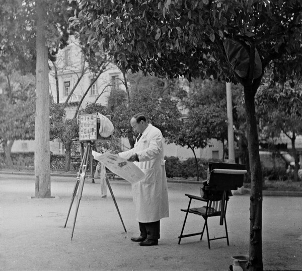 Η ζωή στους δρόμους της Αθήνας το 1964