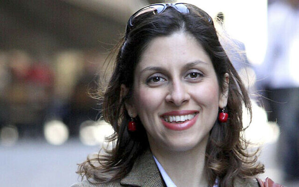 Το Ιράν απελευθέρωσε την Ναζανίν Ζαγάρι μετά από 6 χρόνια - Την κατηγορούσαν για «συνωμοσία» 