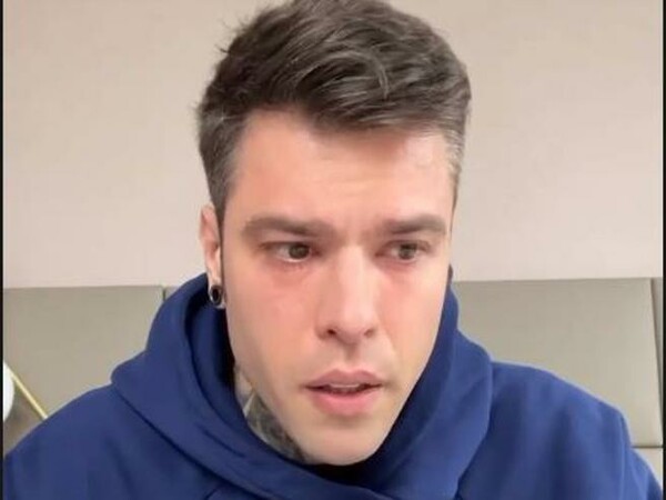 Fedez: Ο Ιταλός ράπερ διαγνώστηκε με σοβαρό πρόβλημα υγείας