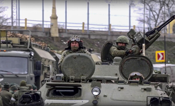 Δυτικοί αναλυτές: Τα στρατιωτικά λάθη της Ρωσίας στην Ουκρανία και οι συνέπειές τους