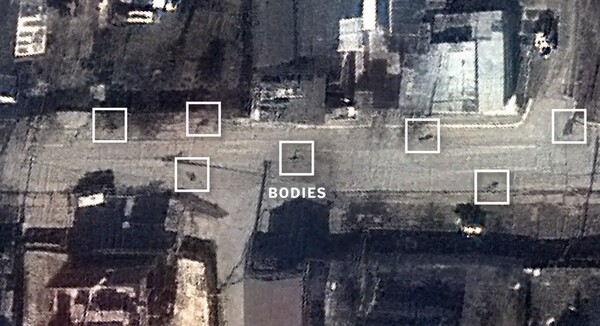Μπούσα: Δορυφορικές εικόνες απεικονίζουν πτώματα στους δρόμους για εβδομάδες, παρά τους ρωσικούς ισχυρισμούς