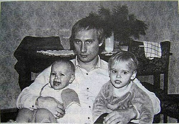 Τι ξέρουμε για τις κόρες του Βλαντιμίρ Πούτιν
