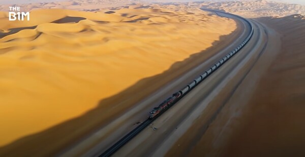 Ο σιδηρόδρομος 100 δισ. δολαρίων μέσα στην έρημο