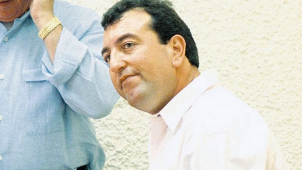 Γιάννης Σκαφτούρος: Φωτογραφία ντοκουμέντο με τους δράστες μετά την εκτέλεση