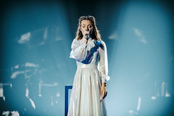 Eurovision 2022: Η Αμάντα Γεωργιάδη έκανε την πρώτη πρόβα στο Pala Olimpico