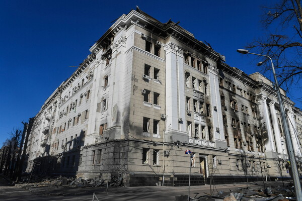 Ο Βρετανός αρχιτέκτονας Νόρμαν Φόστερ θα ανοικοδομήσει ξανά το Χάρκοβο