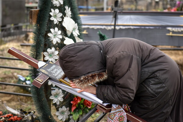 Agony of uncertainty: Ukrainians take DNA tests to identify Bucha’s dead