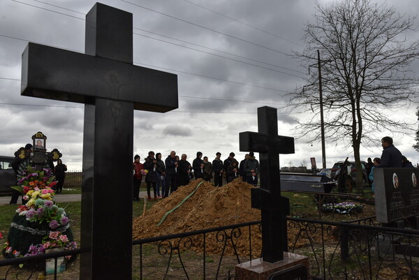 Agony of uncertainty: Ukrainians take DNA tests to identify Bucha’s dead