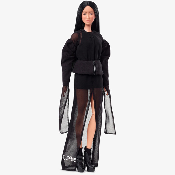 H Vera Wang έγινε Barbie -Για την ουσιαστική επίδρασή της στην μόδα