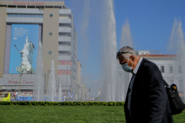 Ανακοινώσεις Πλεύρη για τις μάσκες στις 17:00