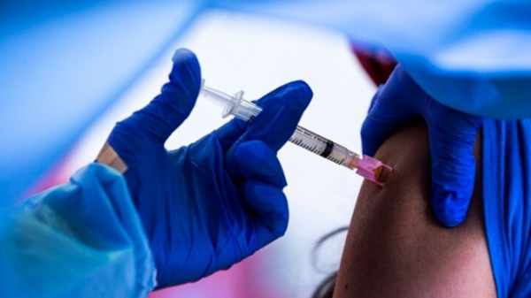 Οι αποφάσεις της Επιτροπής: Ποιοι θα εμβολιάζονται για την ευλογιά των πιθήκων