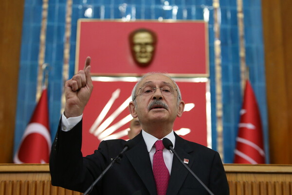 «Ο Ερντογάν σχεδιάζει να διαφύγει στο εξωτερικό», αποκαλύπτει ο Κεμάλ Κιλιτσντάρογλου