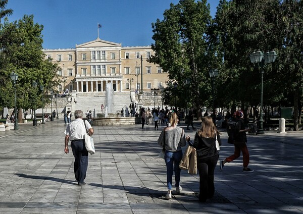 Κορωνοϊός στην Ελλάδα: κρούσματα σήμερα και θάνατοι - οι διασωληνωμένοι