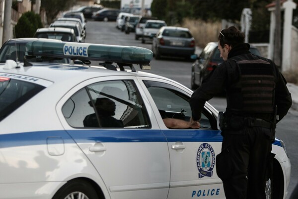 Μενίδι: Επίθεση με μαχαίρι σε ιδιοκτήτρια καταστήματος