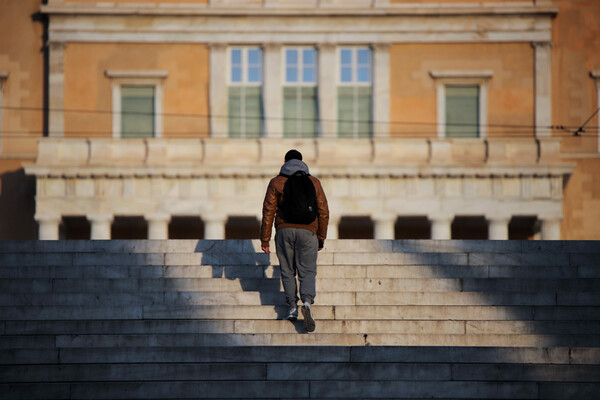 Σκαλιά στο Σύνταγμα