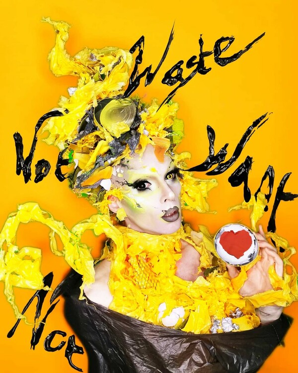 Η drag καλλιτέχνης Cheddar Gorgeous θα ηγηθεί της παρέλασης για το πλατινένιο ιωβηλαίο της βασίλισσας Ελισάβετ