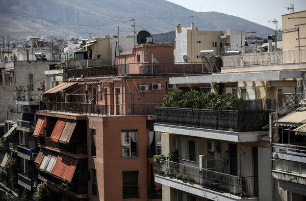 Πλειστηριασμοί: 800 προγραμματισμένοι μόνο αυτή την εβδομάδα- Ποιοι θεωρούνται "ευάλωτοι δανειολήπτες"