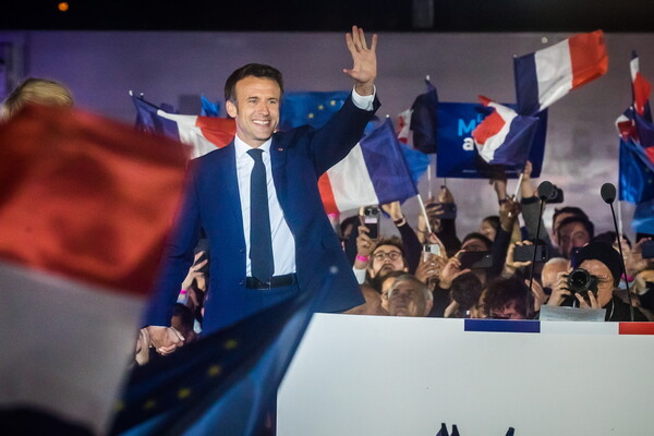 Βουλευτικές εκλογές στη Γαλλία: Προς νέα νίκη για το κόμμα Μακρόν – Δυσαρέσκεια για Μπορν και Μελανσόν