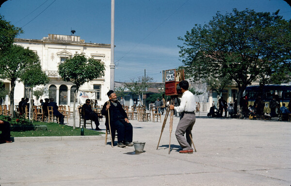 Στη Λάρισα το 1952