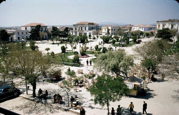 Στη Λάρισα το 1952