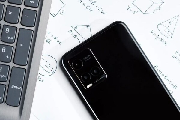To vivo Y33s έχει αυτά που αναζητούσαμε σε ένα smartphone