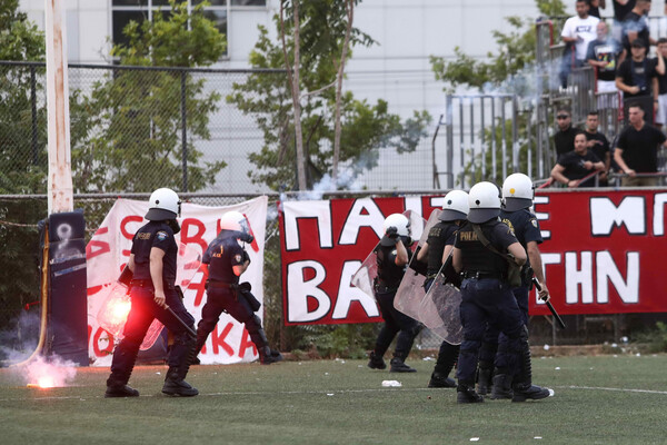 Επεισόδια έπειτα από ποδοσφαιρικό ματς στο Ρουφ: 6 συλλήψεις, ανάμεσά τους ανήλικοι 