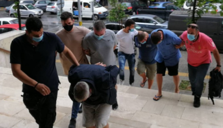Θεσσαλονίκη- 300 κιλά κοκαΐνης: Σιγή ιχθύος τήρησαν στην απολογία οι τέσσερις κατηγορούμενοι 
