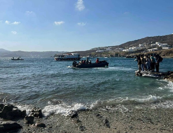 Ναυάγιο στη Δήλο: Βίντεο-ντοκουμέντο από τη διάσωση 108 μεταναστών - Συνεχίζονται οι έρευνες για αγνοούμενους