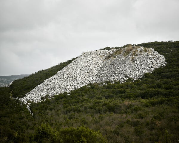 Η ελληνική επαρχία της Σώτης Τυρολόγου και του Τάσου Ζωίδη