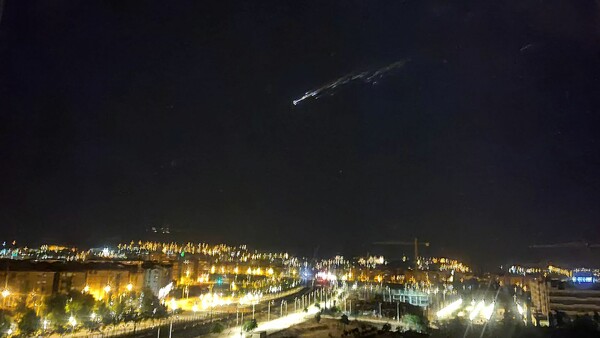 Φλεγόμενα συντρίμμια διαστημικού πυραύλου «φώτισαν» τον ιβηρικό ουρανό - «Ό,τι πιο θεαματικό»