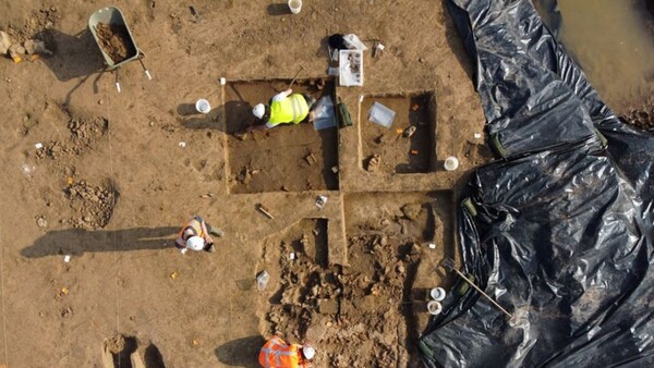 Ολλανδία: Εθελοντές ανακάλυψαν ρωμαϊκό ναό «ολοκληρωμένο και σχεδόν άθικτο»