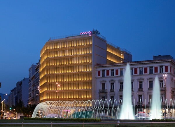 Moxy Athens City Hotel: Το νέο hot spot της Αθήνας είναι η επιτομή του «cool»