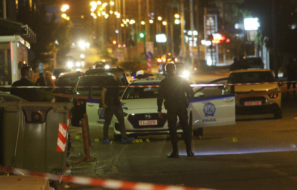 Δύο οι νεκροί των πυροβολισμών και της καταδίωξης το βράδυ του Σαββάτου στην Αθήνα - Κατέληξε ο τραυματίας 