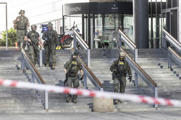 Επίθεση σε εμπορικό κέντρο στην Κοπεγχάγη: 3 νεκροί και 3 σε σοβαρή κατάσταση- Συνελήφθη ο 22χρονος δράστης