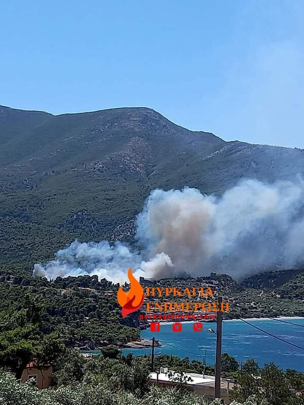 Φωτιά στο Πόρτο Γερμενό, κοντά σε σπίτια