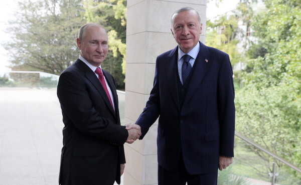 Τηλεφωνική επικοινωνία Πούτιν με Ερντογάν - Συζήτησαν για τις ουκρανικές εξαγωγές σιτηρών