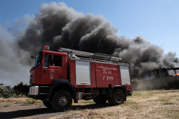 Πολύ υψηλός κίνδυνος πυρκαγιάς για πέντε περιφέρειες την Παρασκευή – Συστάσεις στους πολίτες
