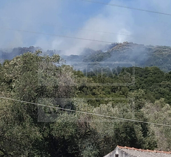 Δεύτερη φωτιά στο Ρέθυμνο, μάχη και στην Κέρκυρα – Οι εξελίξεις στα πύρινα μέτωπα