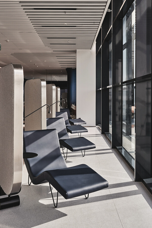 Το νέο business lounge της AEGEAN είναι μια design εμπειρία για κάθε ταξιδιώτη