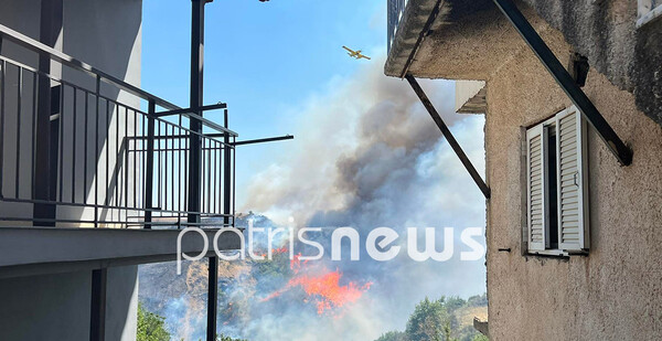 Φωτιά στην Ηλεία: Παίρνει διαστάσεις η φωτιά -Συναγερμός για νέο πύρινο μέτωπο