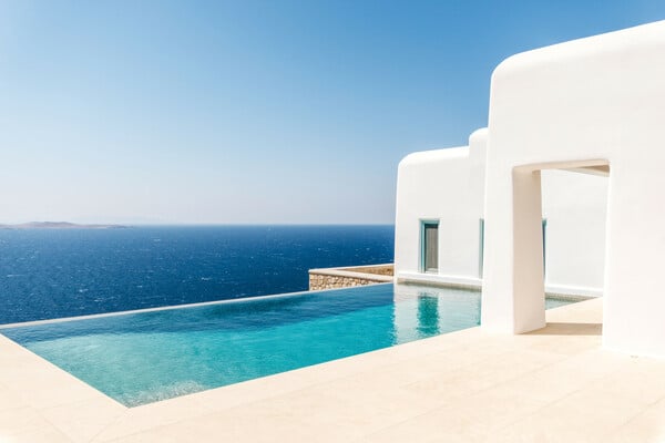 Mykonos Architects: Η αισθητική του Αιγαίου στην αρχιτεκτονική