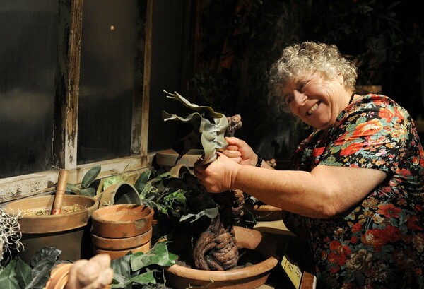 Η Miriam Margolyes του Χάρι Πότερ πήγε στο πρώτο της Pride στα 81: «Είμαι περήφανη»