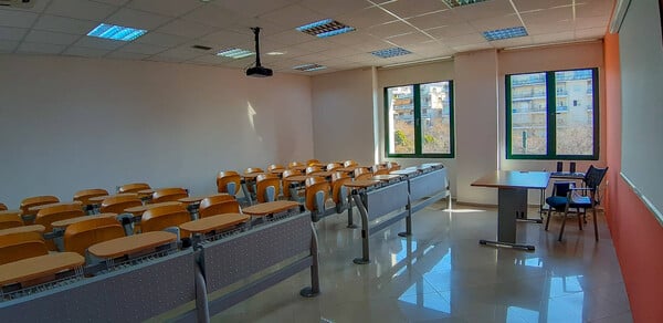 IST College – Independent Studies of Science and Technology