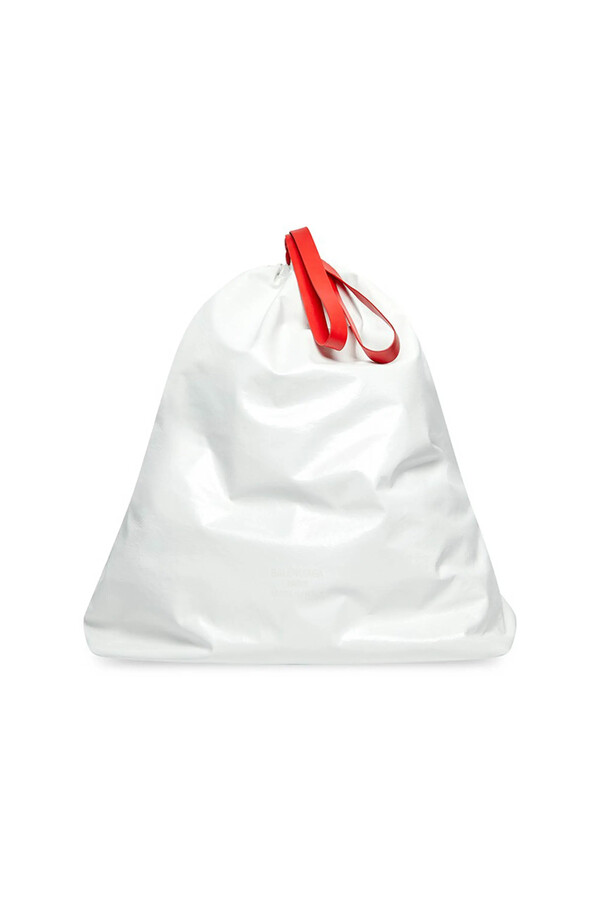 Ο οίκος Balenciaga πουλάει την «πιο ακριβή σακούλα σκουπιδιών στον κόσμο» για 1.750 ευρώ 