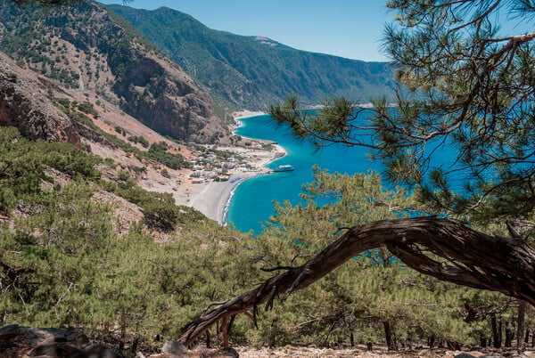 Δεκαπενταύγουστος κάπου στην Αγία Ρουμέλη στη Νότια Κρήτη