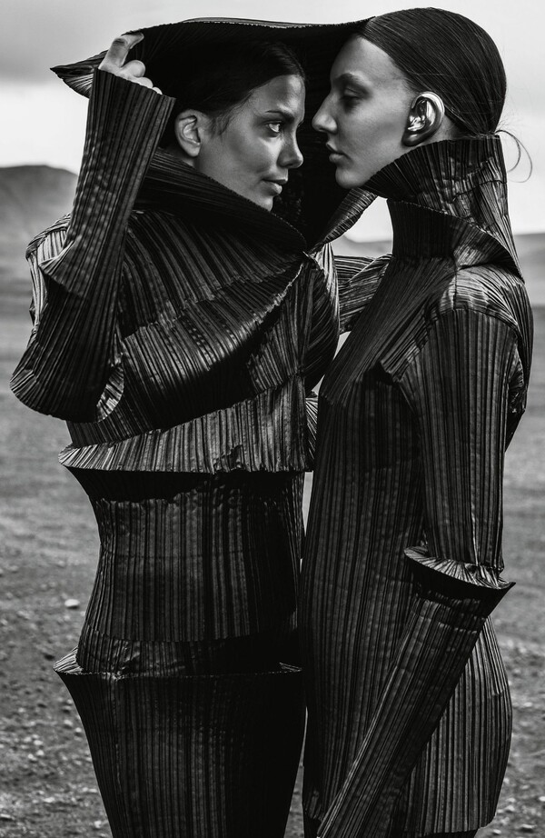 Issey Miyake: Ο μεγάλος ανανεωτής της μόδας, ο εφευρέτης, ο εραστής των τριών διαστάσεων